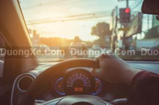 Xử Lý Khi Vô Lăng Rung Lắc Khi Lái Xe Trên Đường