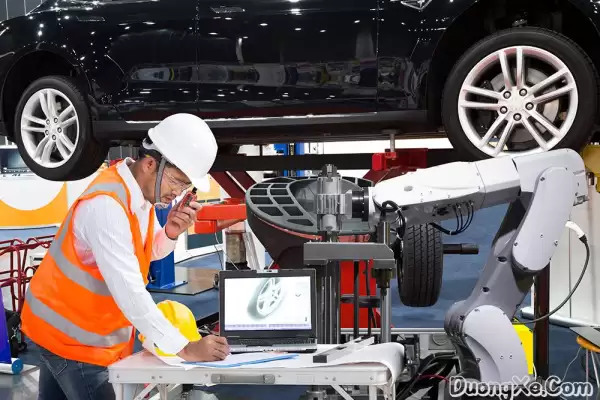 Cách các trung tâm sửa chữa ô tô đánh lừa khách hàng - Ảnh minh họa 1
