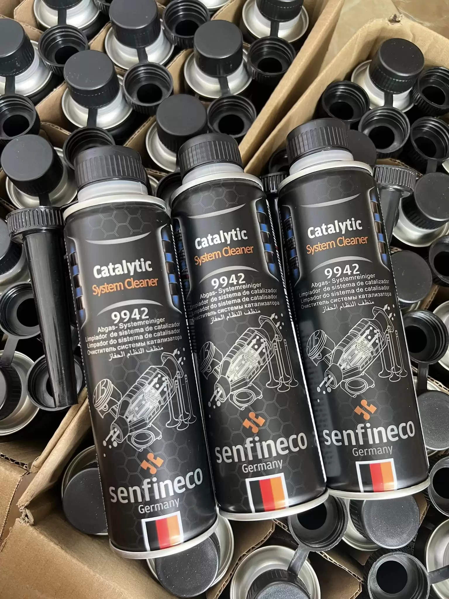 Senfineco 9942 - Dung dịch vệ sinh hệ thống khí thải - Catalytic System Cleaner 300ml - Ảnh minh họa 2