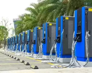 Bảng giá điện trụ sạc xe điện và hướng dẫn tính phí