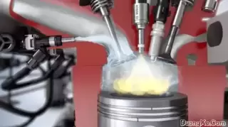 Lý Do Nên Sử Dụng Dung Dịch Vệ Sinh Buồng Đốt Cho Xe Máy