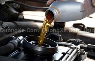 Xe Đi Ít Có Cần Thay Dầu Không? Chi Tiết Về Thay Dầu Định Kỳ